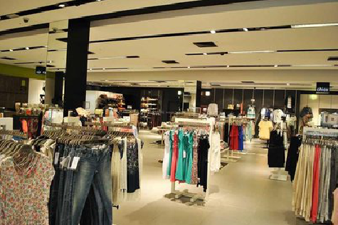 山阳商场里的店面怎么装修？